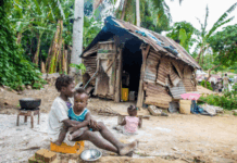 “Zepòl Sou Zepòl” Ethnography: A Review of Jennie Smith’s “When the Hands are Many”